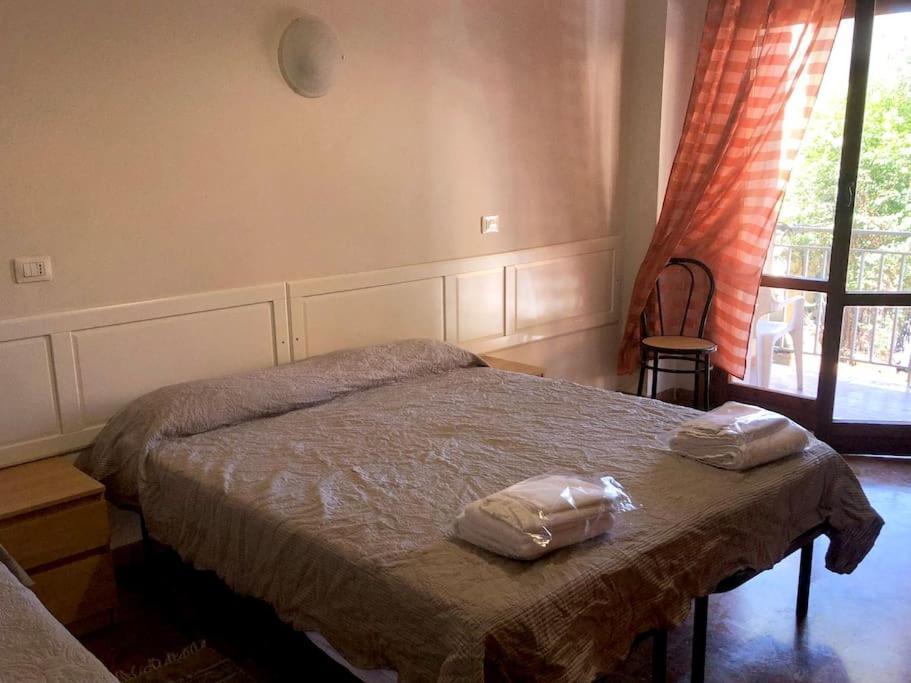 Sansovino Bed And Car Hotell Florens Exteriör bild